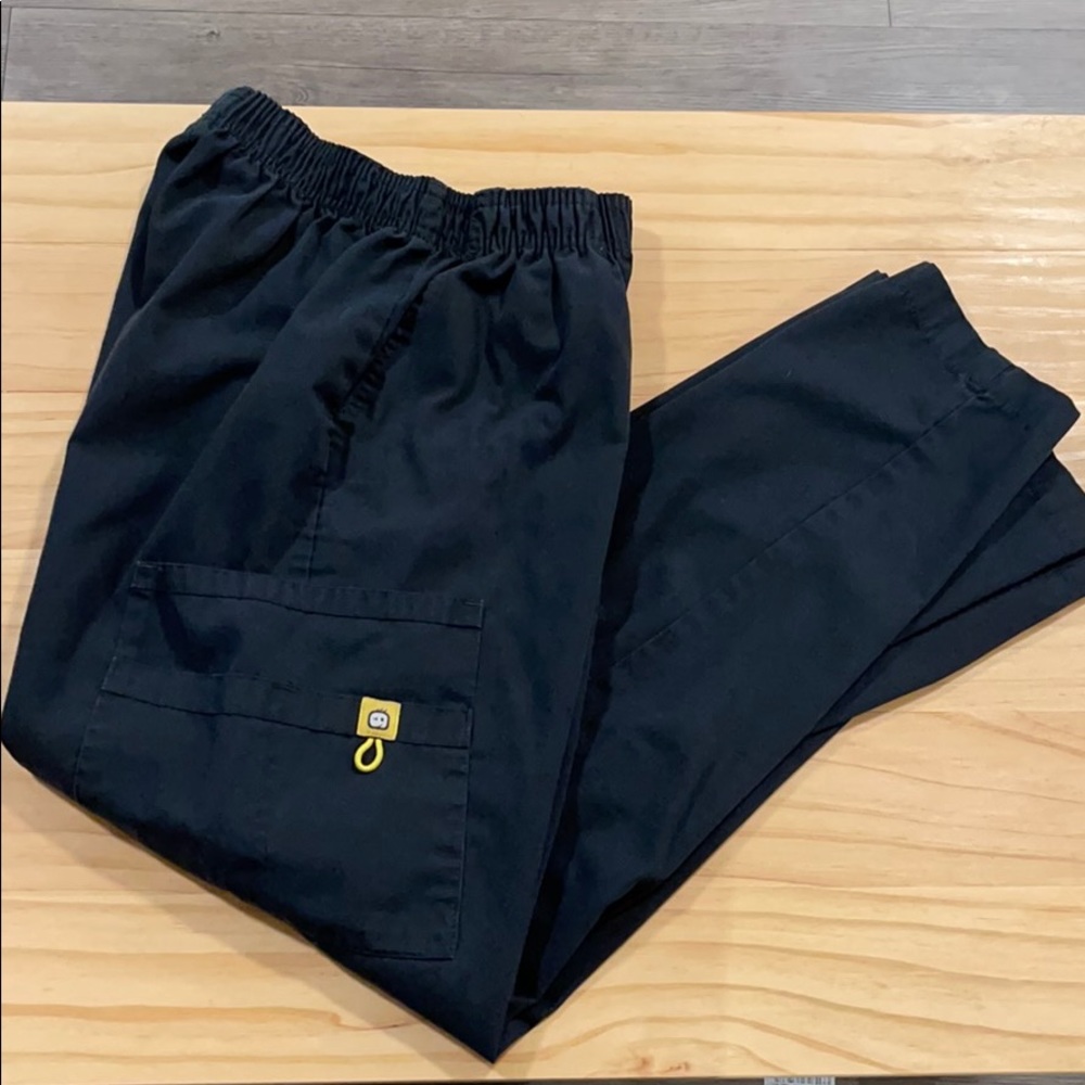 Scrub pants